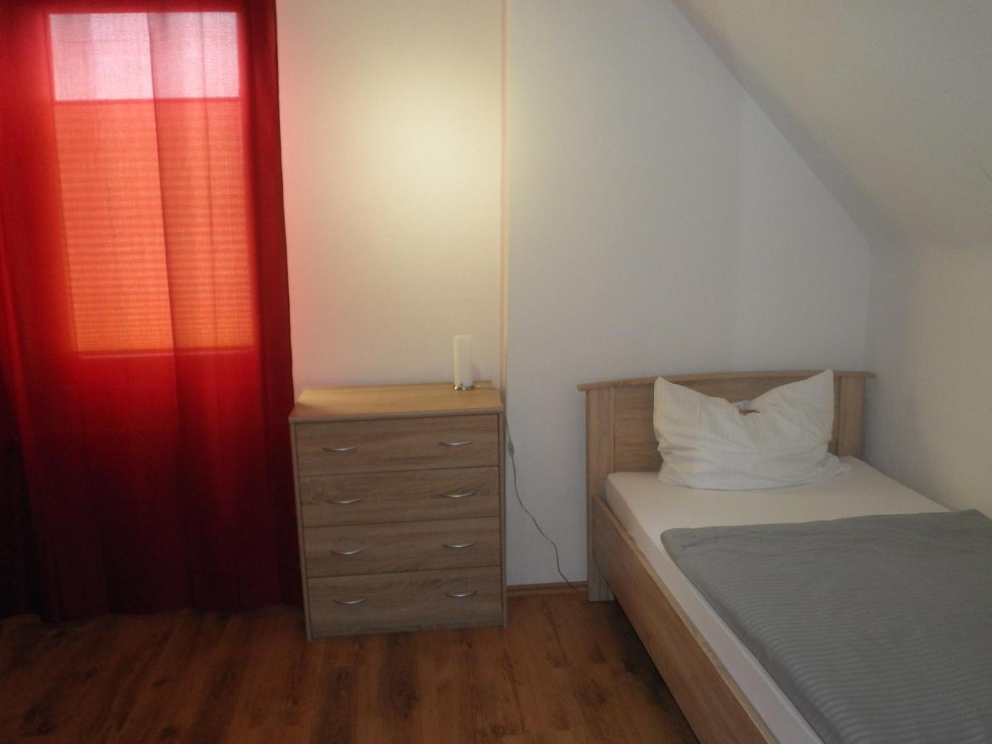Bennetts Restaurant Und Hotel Wittingen Номер фото