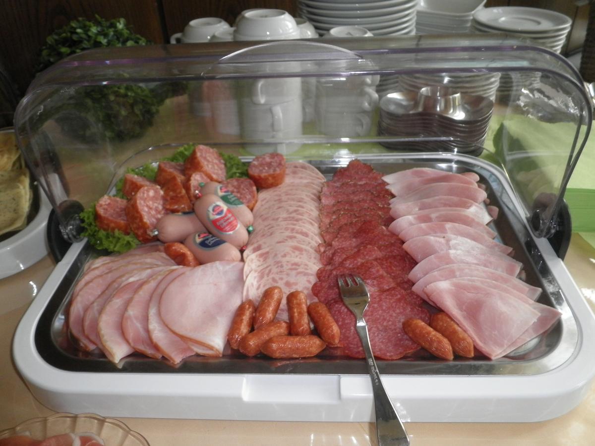 Bennetts Restaurant Und Hotel Wittingen Екстер'єр фото
