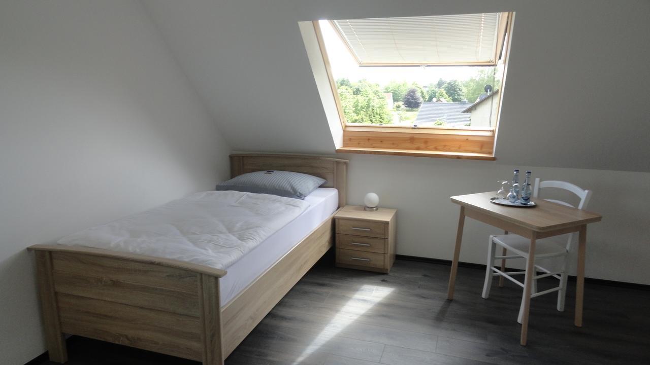 Bennetts Restaurant Und Hotel Wittingen Номер фото