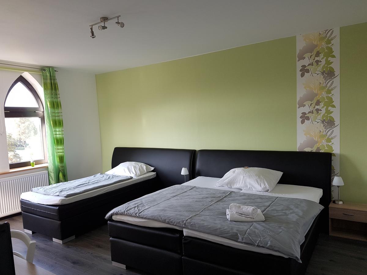 Bennetts Restaurant Und Hotel Wittingen Екстер'єр фото